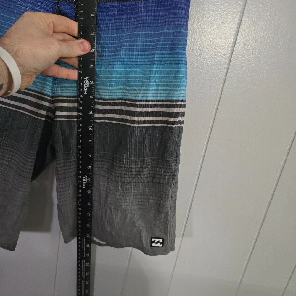 Billabong Board Shorts Mens 29 Blue Grey Striped Recycler All Day Pro Trunks‎